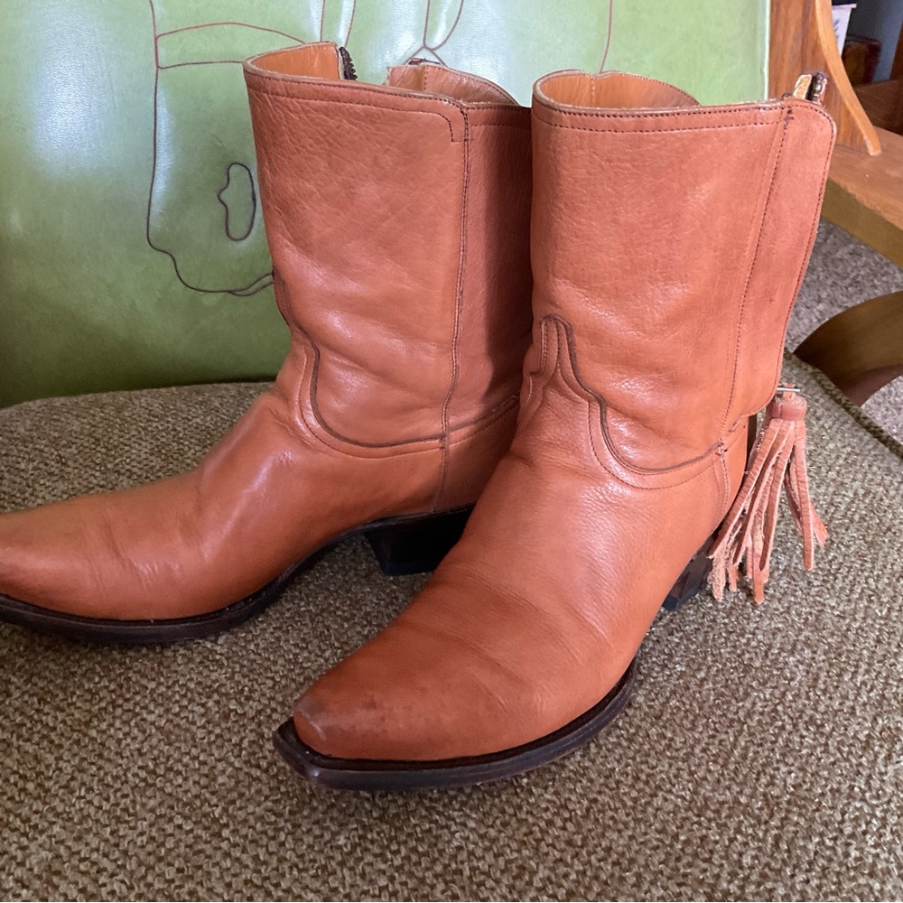 Lucchese 1883 Flannery Shortie Boots
